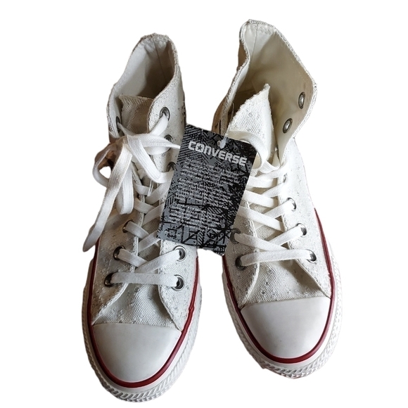 Converse women's 5 NIB Egret HI top studded textured Chuck Taylor skater shoes - Picture 3 of 16